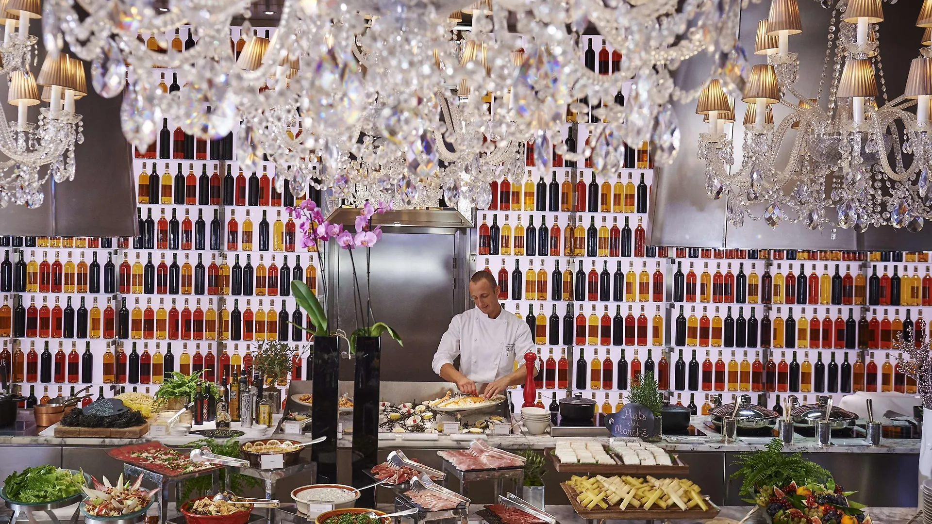 Hotel Le Royal Monceau Raffles 5*