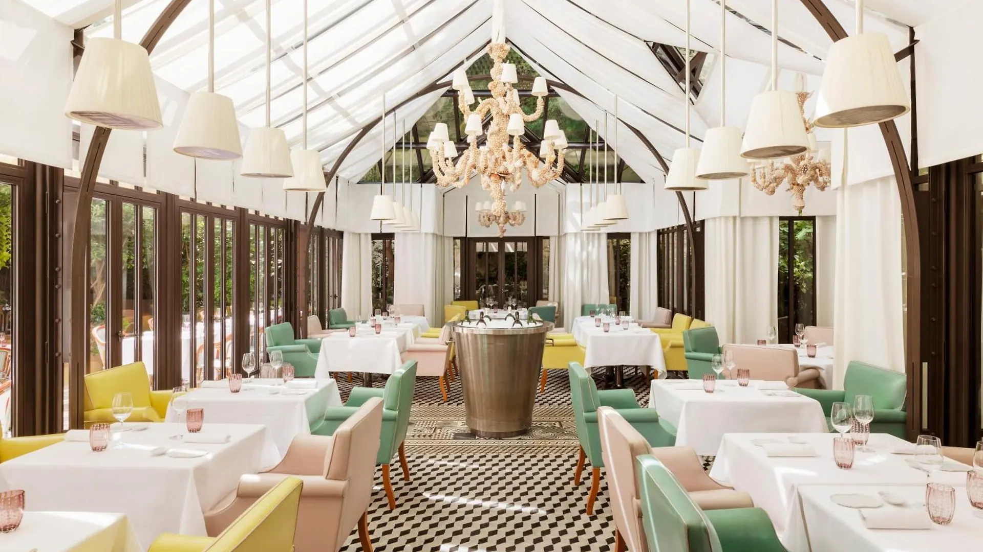 Le Royal Monceau Raffles