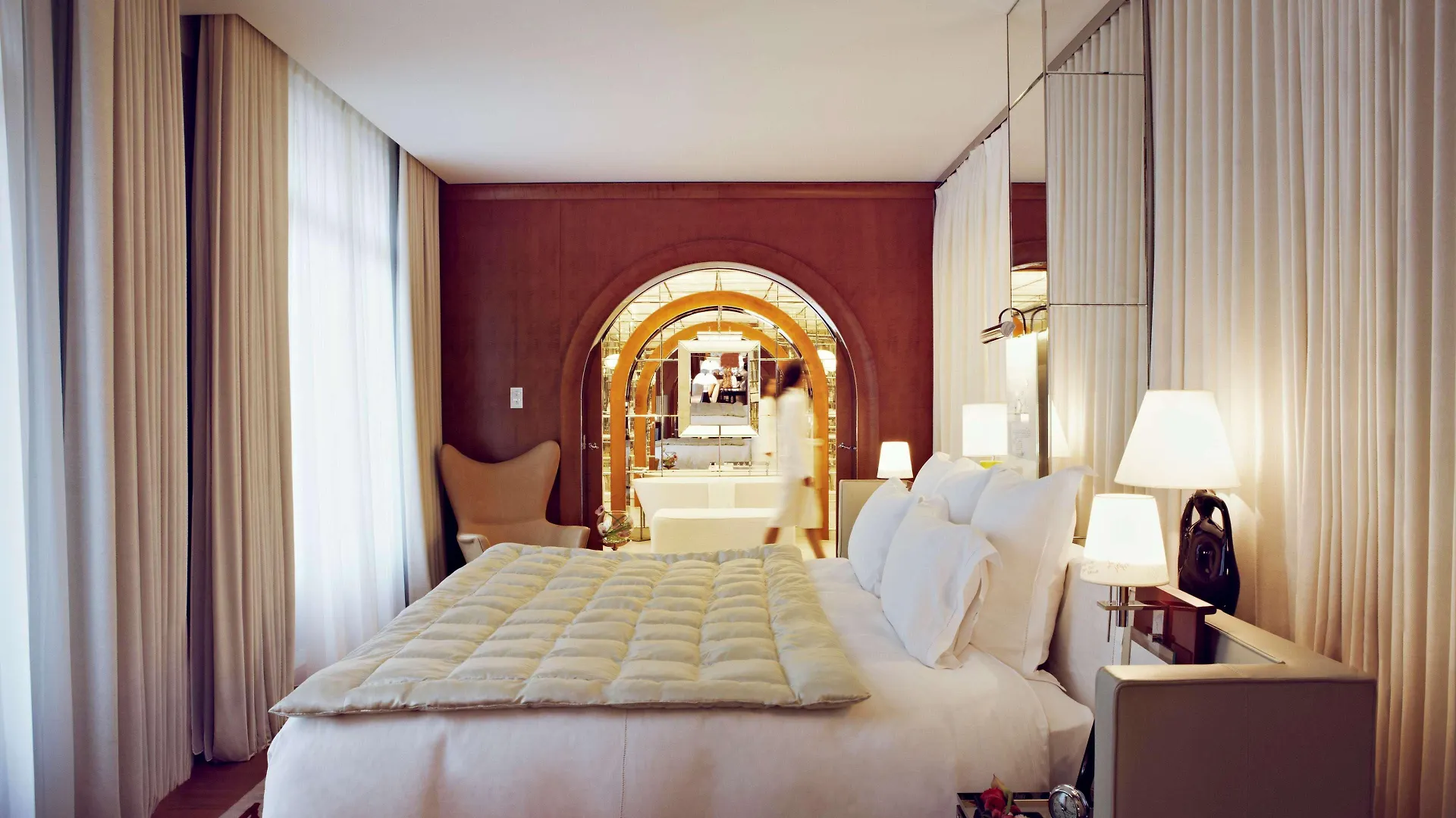 Hotell Le Royal Monceau Raffles