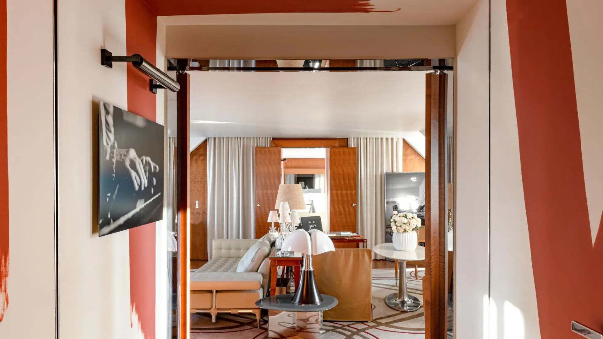 Hotell Le Royal Monceau Raffles